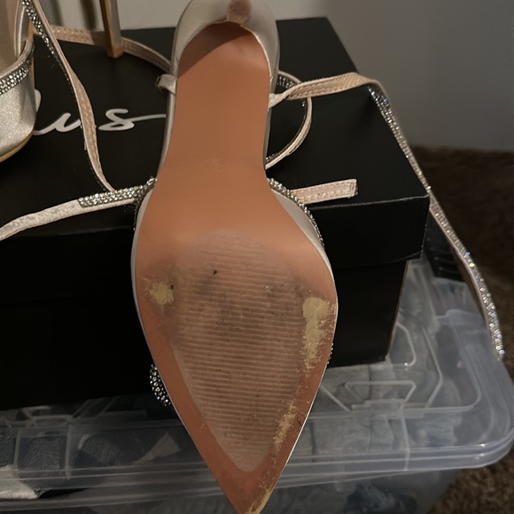 Lulus heels - Picture 5 of 5